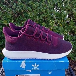 Adidas tubular size 10